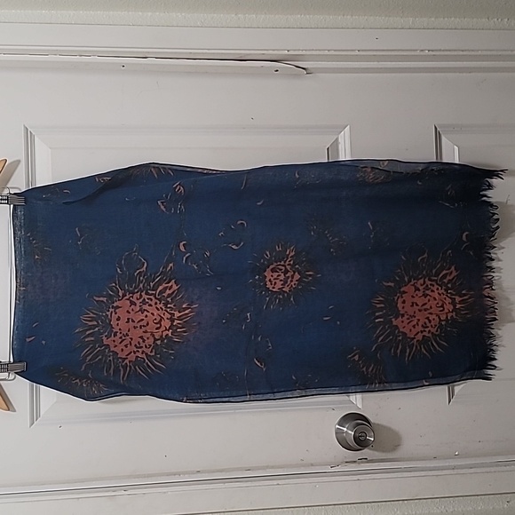 ZAZOU WOMEN'S BLUE/BROWN SCARF 100% WOOL SIZE MEDIUM - Picture 2 of 5